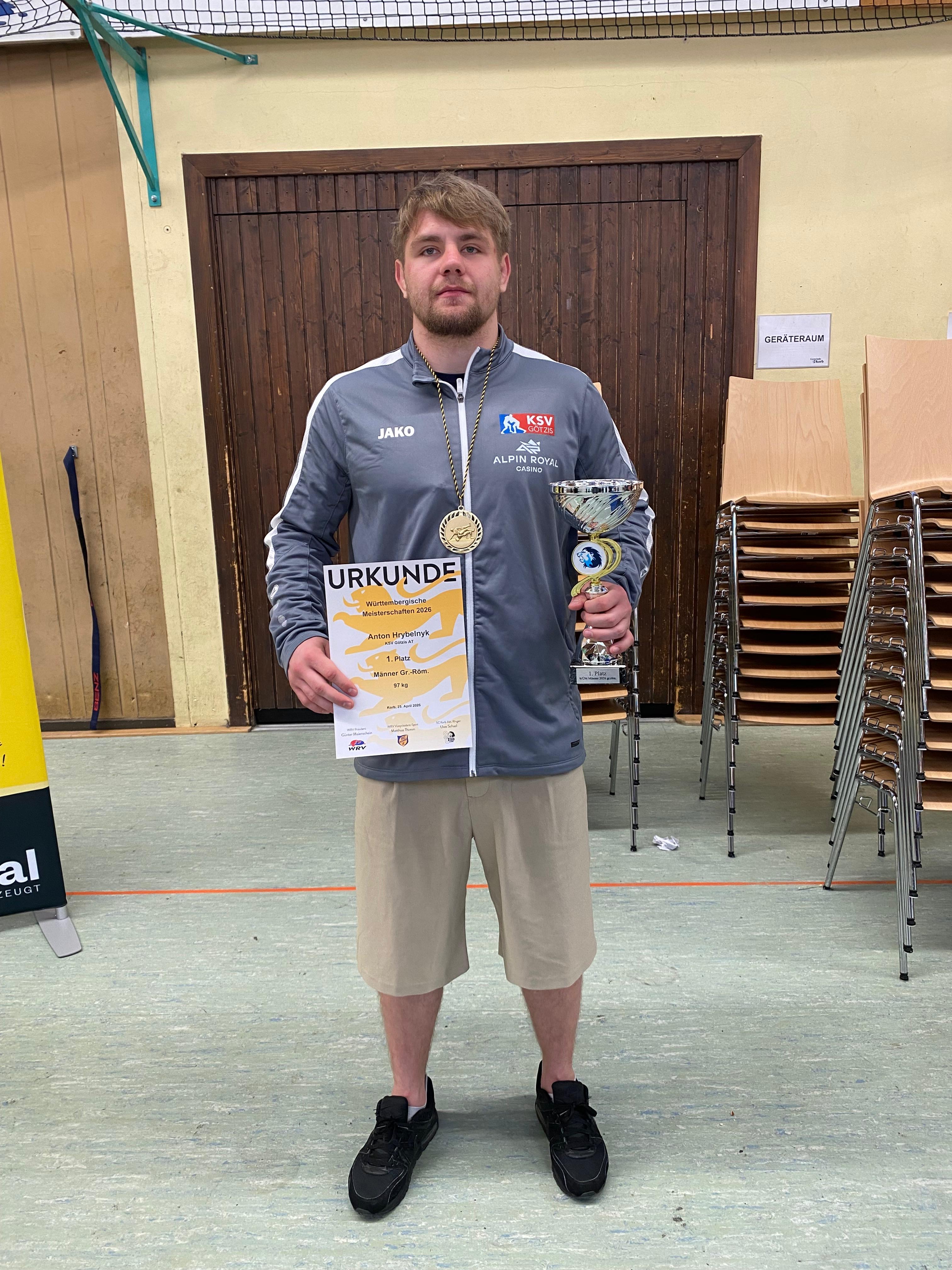 /user/pages/02.berichte/anton-hyrbelnyk-gewinnt-sensationell-die-97kg-klasse-der-wuertt-meisterschaft/de008dbb-eecc-46a2-b77b-655f650758d8.JPG