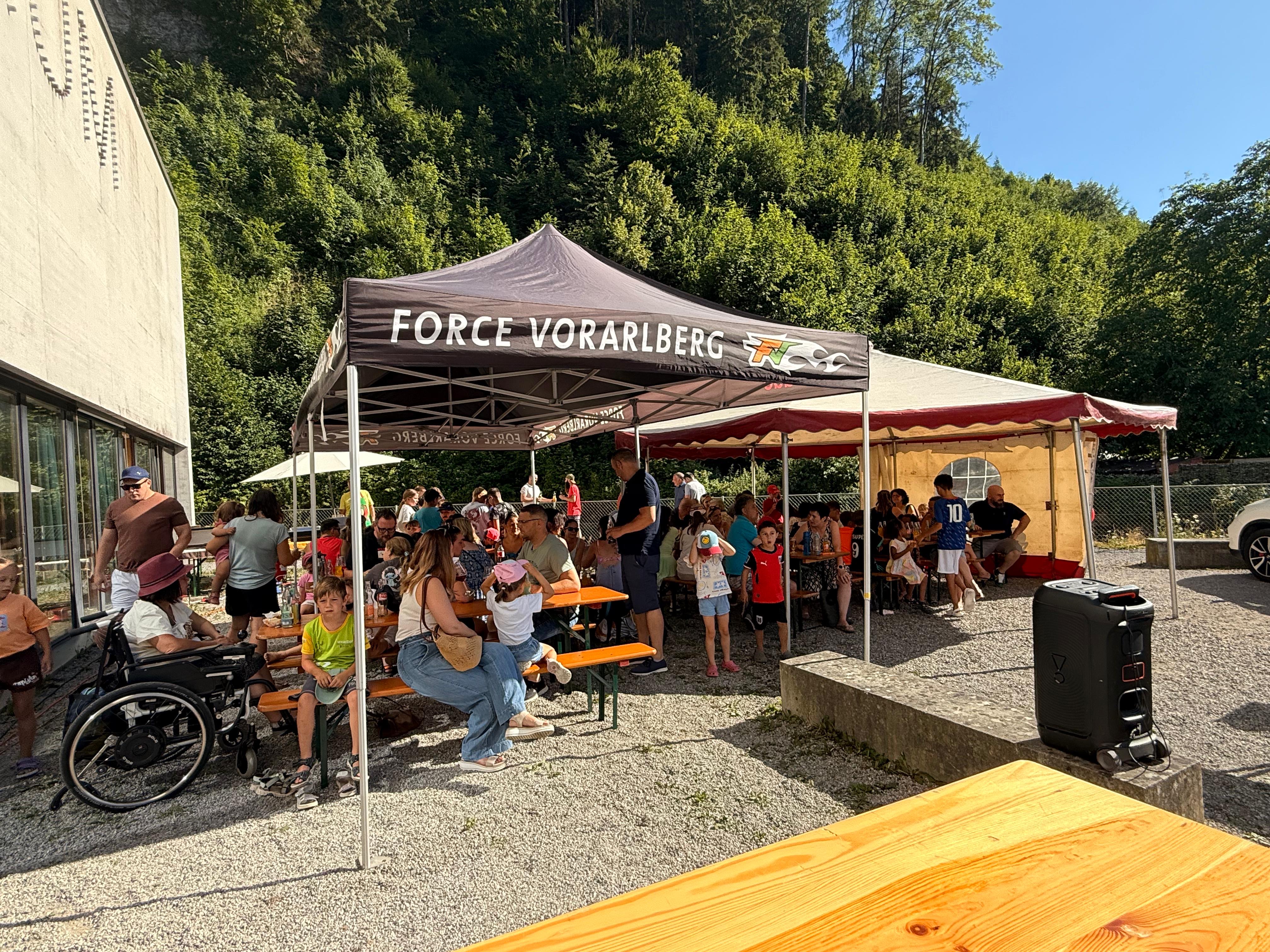 /user/pages/02.berichte/ksv-boeckle-und-jugend-feiern-saisonabschluss/12.JPG