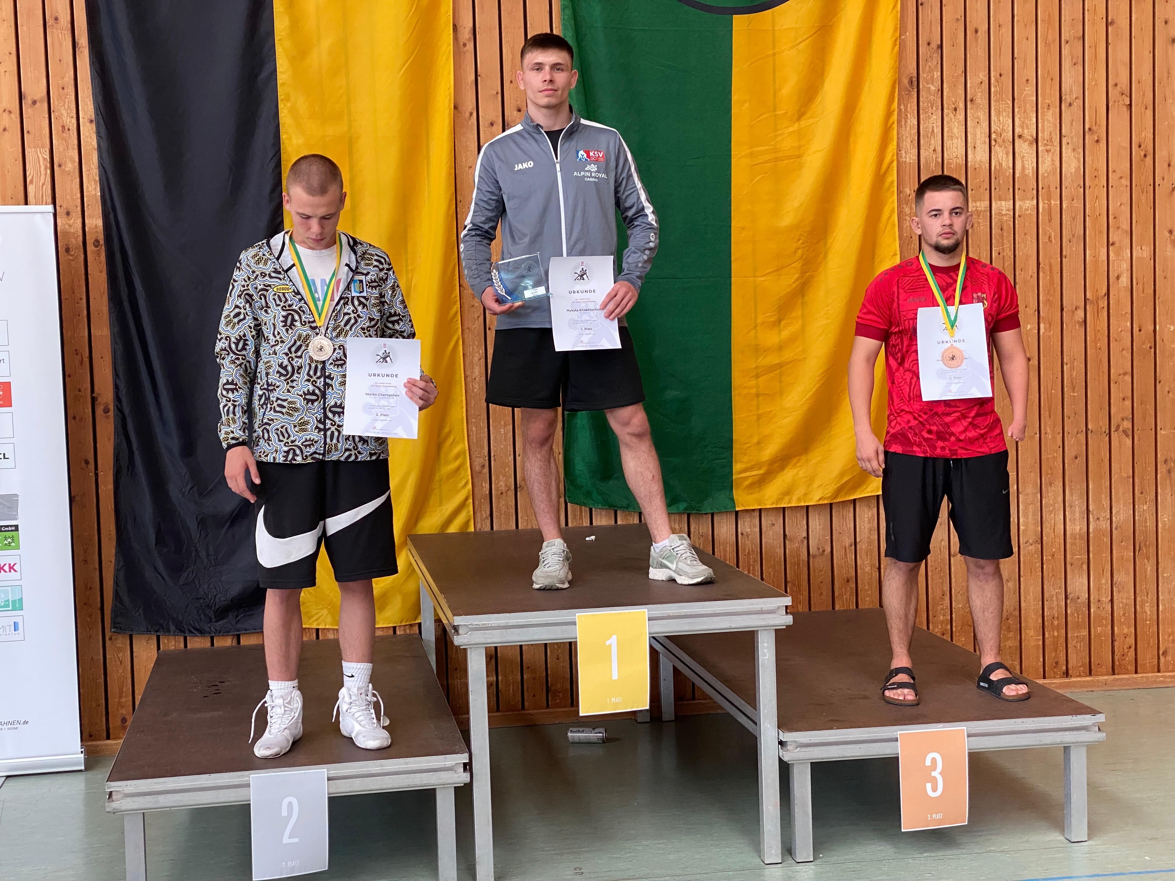 /user/pages/02.berichte/mykyta-und-anton-gewinnen-ueberlegen-den-gp-von-baden-wuerttemberg/c4e8e695-6f1c-4468-af4f-b0ef2fd2dc0f.JPG