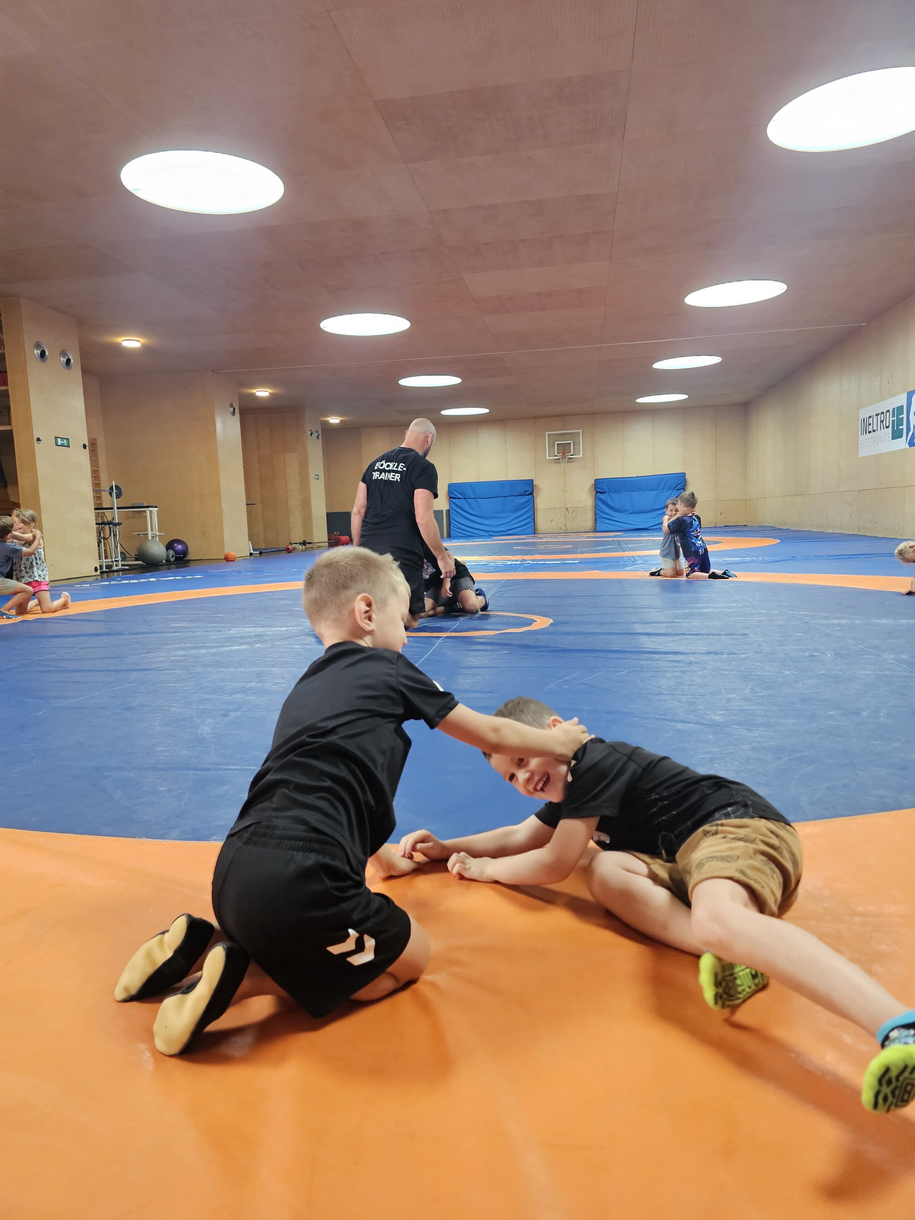 /user/pages/02.berichte/zweite-runde-des-kindersommers-beim-ksv-loacker-recycling-goetzis/03b45e16-58c1-4ab0-9d4e-28f9387c42f8.JPG