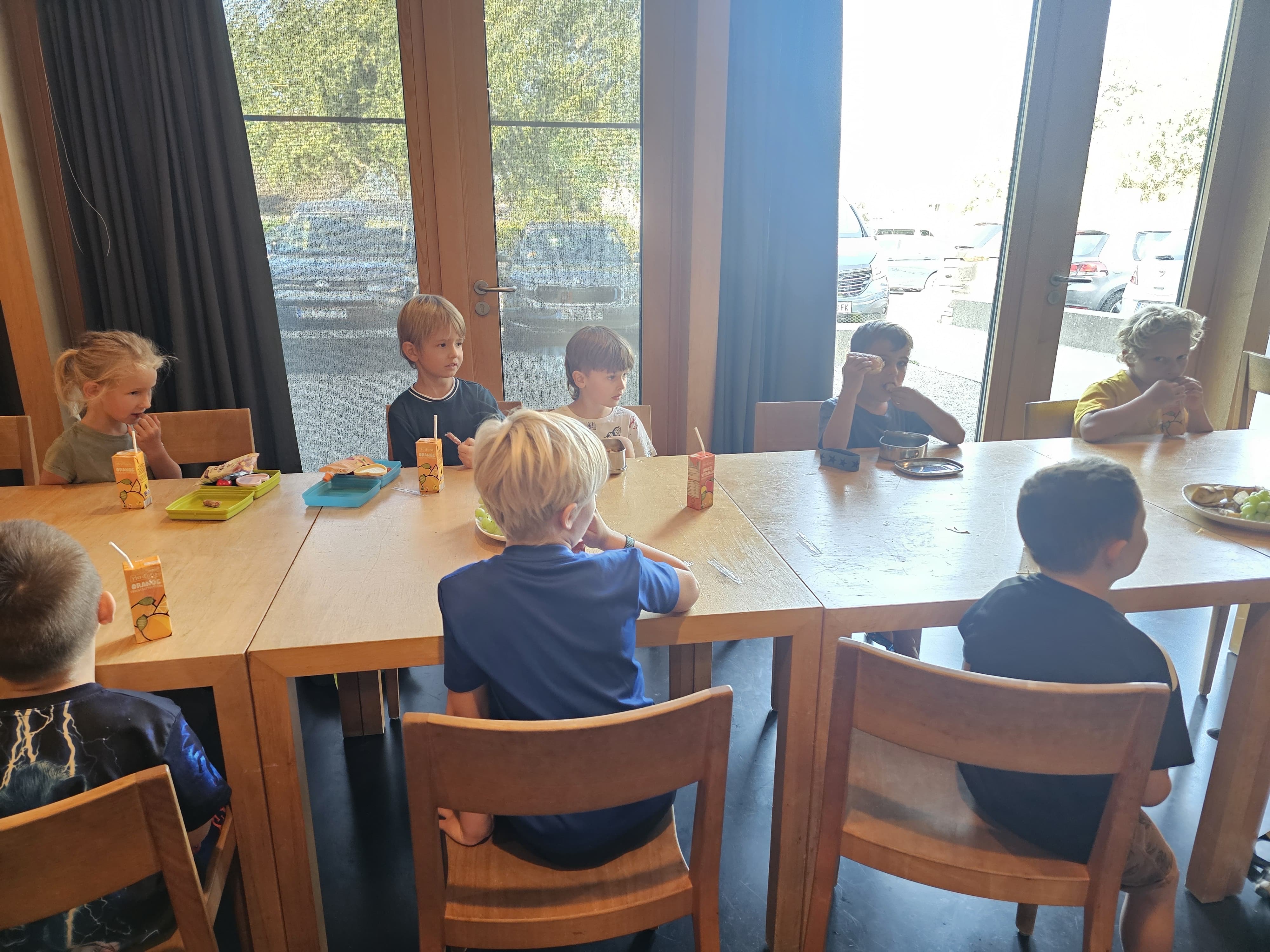 /user/pages/02.berichte/zweite-runde-des-kindersommers-beim-ksv-loacker-recycling-goetzis/400ba065-4bc3-4645-ad2c-62ca7ba5a805.JPG
